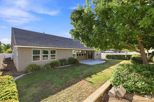 3113 Barrowby Street, Bakersfield, CA 93311
