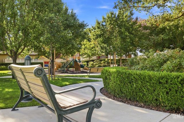 3113 Barrowby Street, Bakersfield, CA 93311