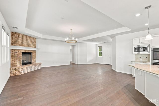3113 Barrowby Street, Bakersfield, CA 93311
