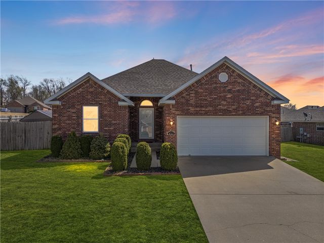 4727 Sadie Street, Springdale, AR 72762