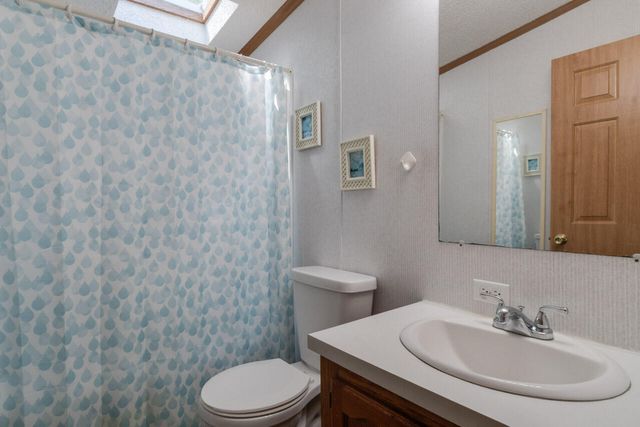 77625 Michigan Avenue, South Haven, MI 49090