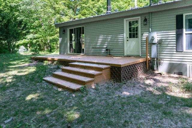 77625 Michigan Avenue, South Haven, MI 49090