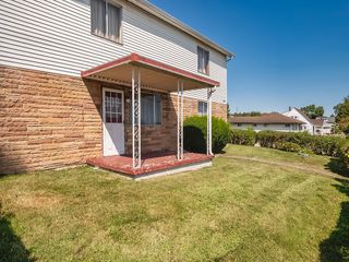 2130 W Pike, Chartiers, PA 15342