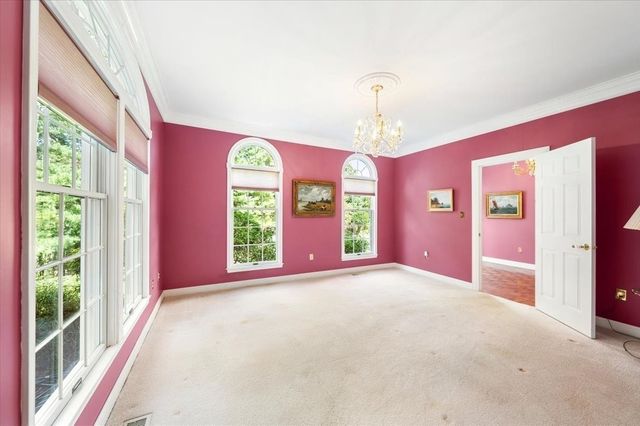 5 Vose Hill Road, Westford, MA 01886