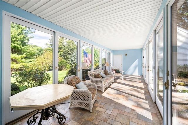 5 Vose Hill Road, Westford, MA 01886