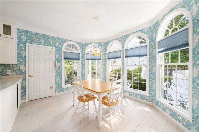 5 Vose Hill Road, Westford, MA 01886