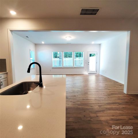 2112 Edison Street, Charlotte, NC 28206