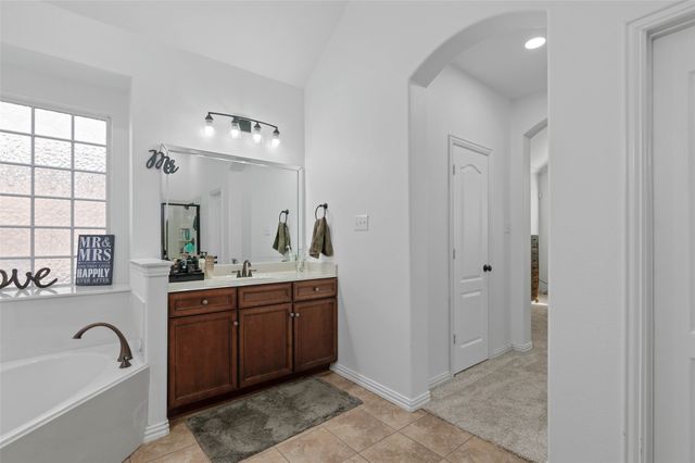 2640 Greyhawk Drive, Little Elm, TX 75068