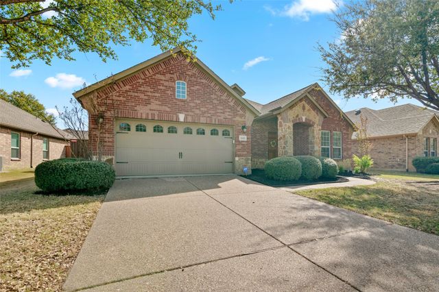 2640 Greyhawk Drive, Little Elm, TX 75068