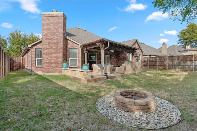 2640 Greyhawk Drive, Little Elm, TX 75068