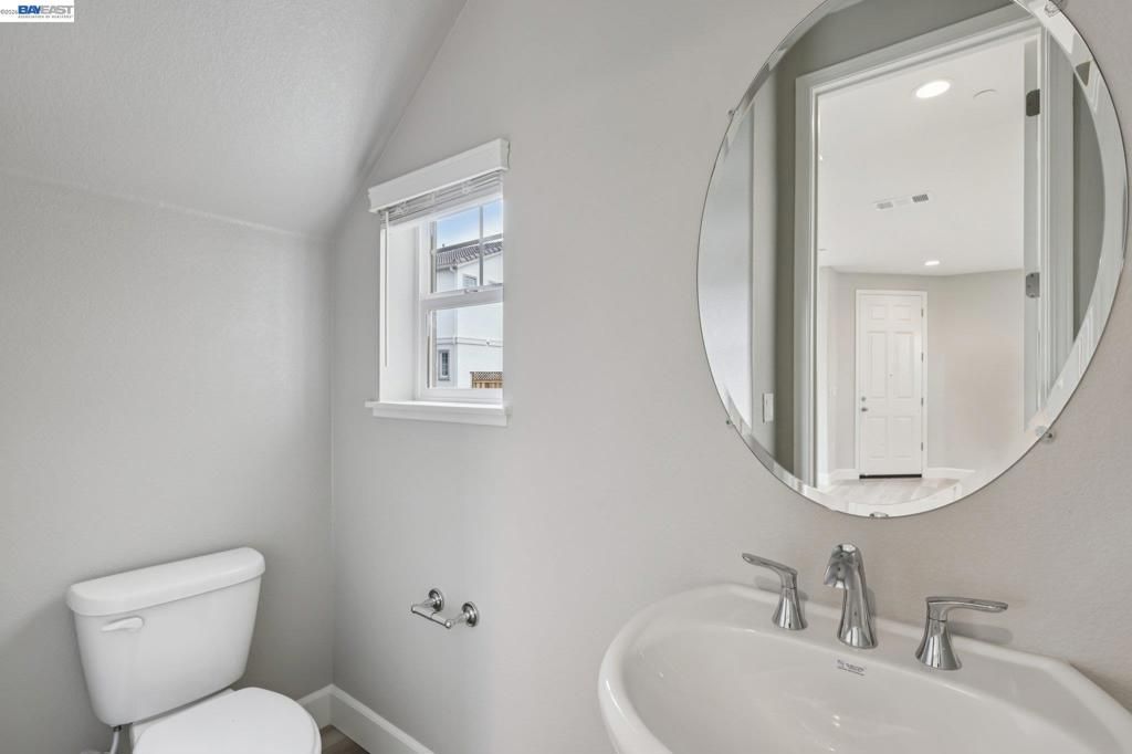 Image 16 of property listing at 208 Mindy Way, Pittsburg, CA 94565