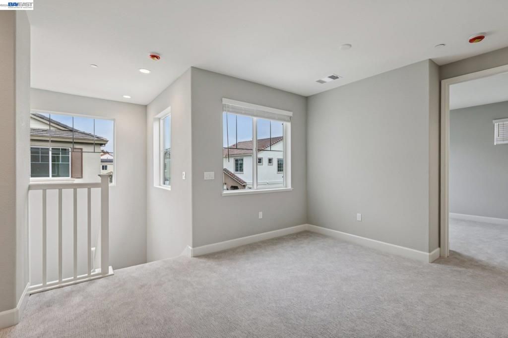 Image 17 of property listing at 208 Mindy Way, Pittsburg, CA 94565