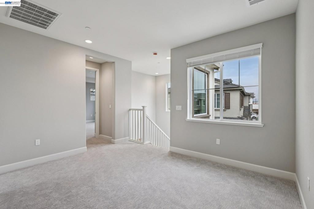 Image 18 of property listing at 208 Mindy Way, Pittsburg, CA 94565