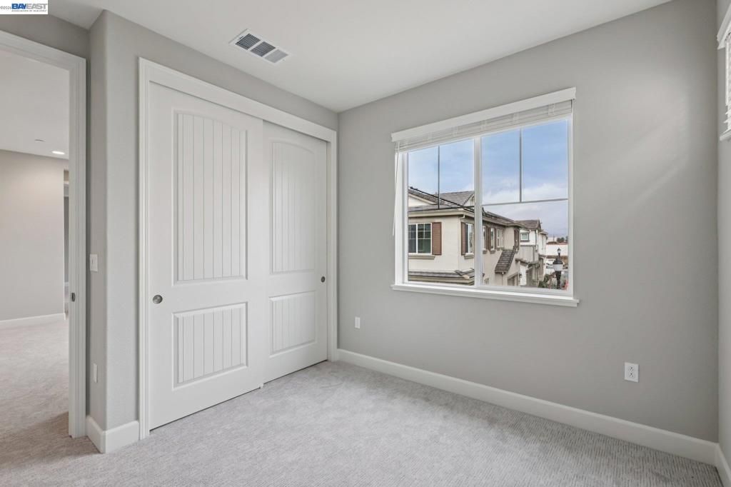 Image 22 of property listing at 208 Mindy Way, Pittsburg, CA 94565