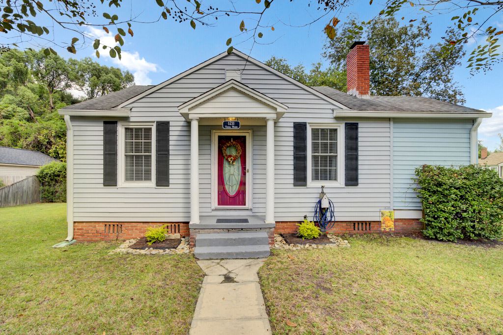 1211 Vienna Woods Road, Hanahan, SC 29410