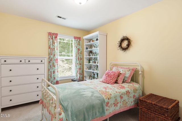 714 Whitetail Creek Way, Fuquay Varina, NC 27526