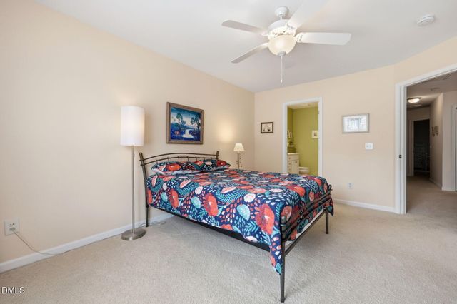 714 Whitetail Creek Way, Fuquay Varina, NC 27526