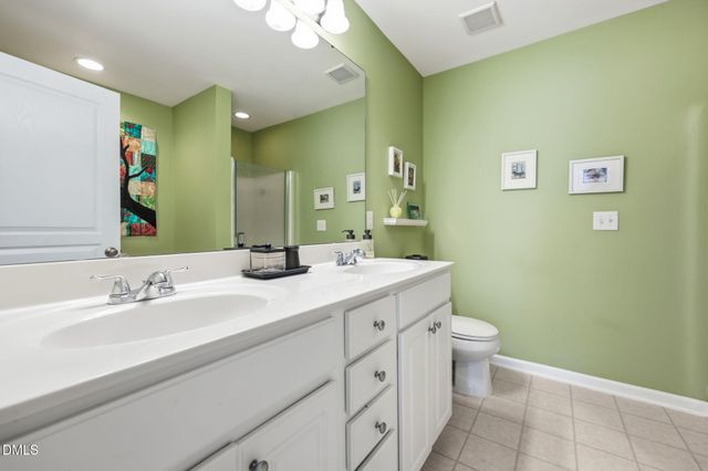 714 Whitetail Creek Way, Fuquay Varina, NC 27526