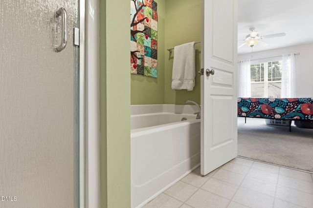 714 Whitetail Creek Way, Fuquay Varina, NC 27526