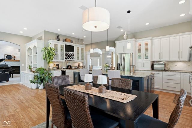 5922 Fife Trail, Carmel, IN 46033