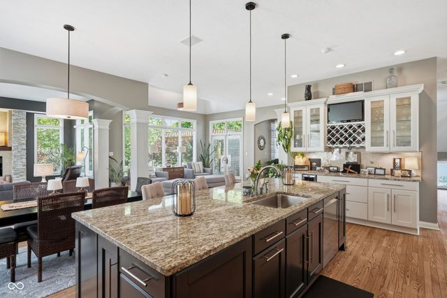 5922 Fife Trail, Carmel, IN 46033