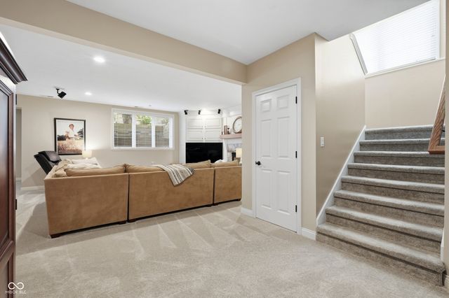 5922 Fife Trail, Carmel, IN 46033