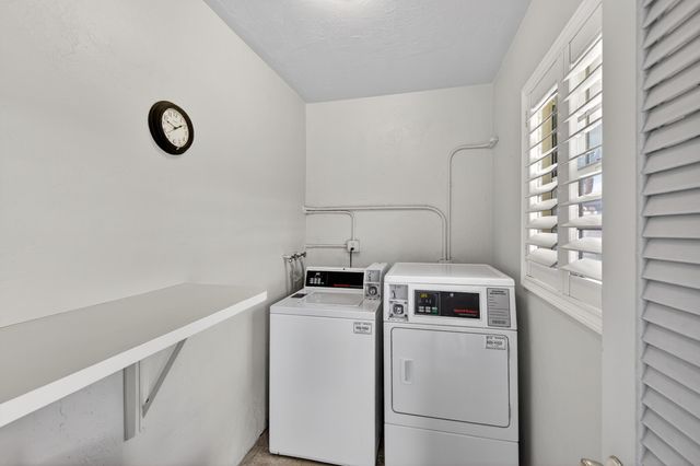 2110 NE 42nd Street 4b, Lighthouse Point, FL 33064