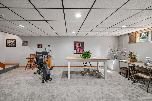 2575 Clark Avenue, Marion, IA 52302