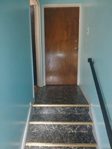 255-29 149th Road, Rosedale, NY 11422