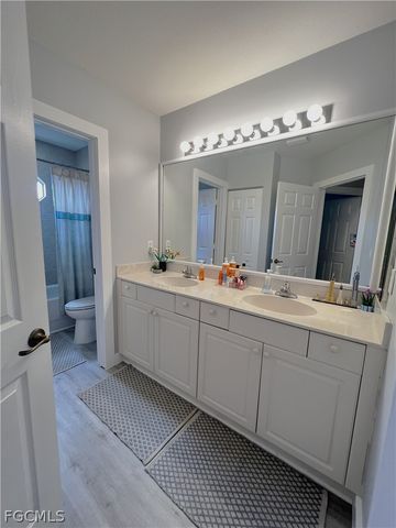 13130 Broadhurst LOOP 406, Fort Myers, FL 33919