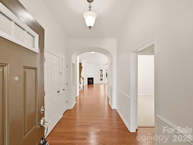 1021 Knob Creek Lane, Tega Cay, SC 29708