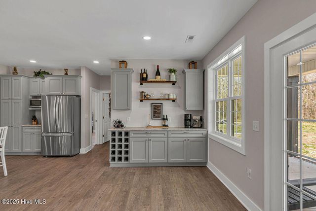 1560 White Oak River Road, Maysville, NC 28555