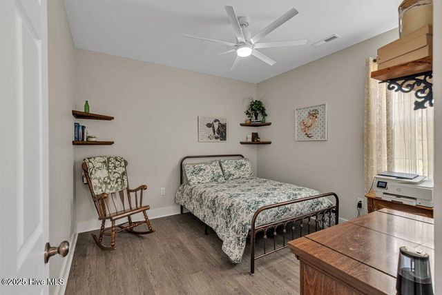 1560 White Oak River Road, Maysville, NC 28555