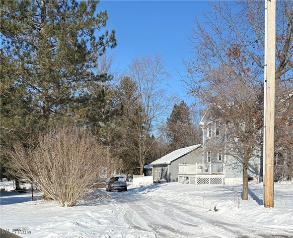 101 South St, Berlin Heights, OH 44814