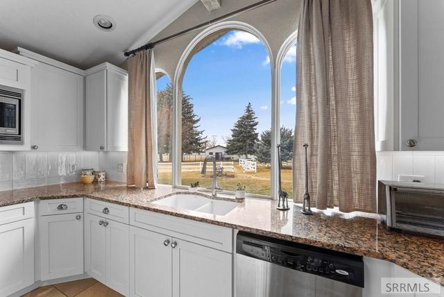 9230 S 1st E, Idaho Falls, ID 83404