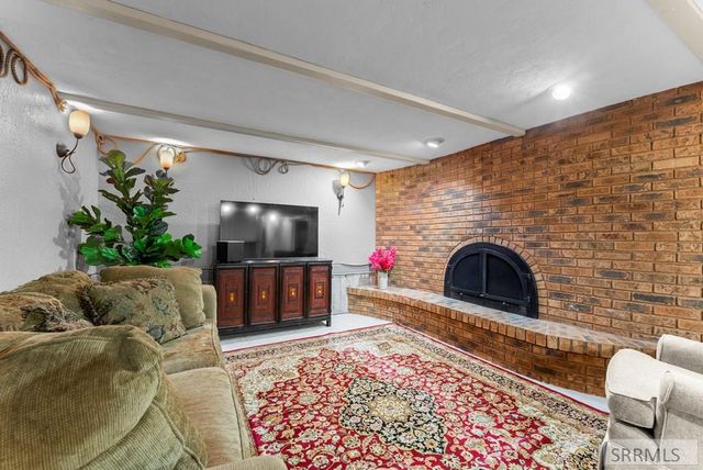 9230 S 1st E, Idaho Falls, ID 83404