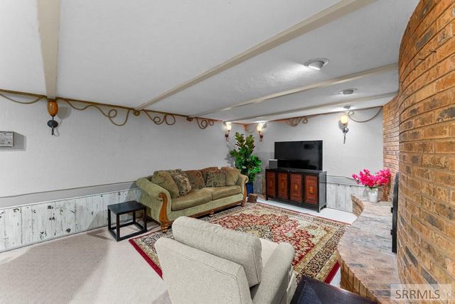 9230 S 1st E, Idaho Falls, ID 83404