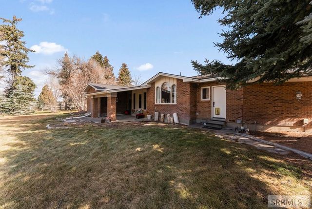 9230 S 1st E, Idaho Falls, ID 83404