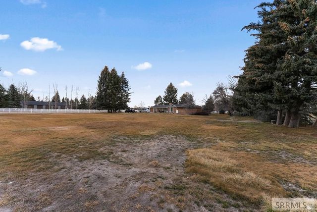 9230 S 1st E, Idaho Falls, ID 83404