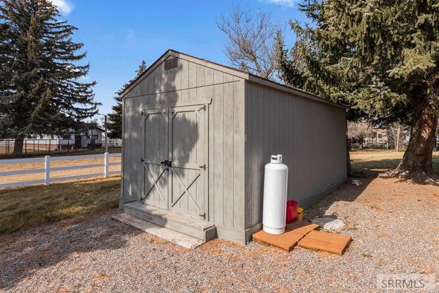 9230 S 1st E, Idaho Falls, ID 83404