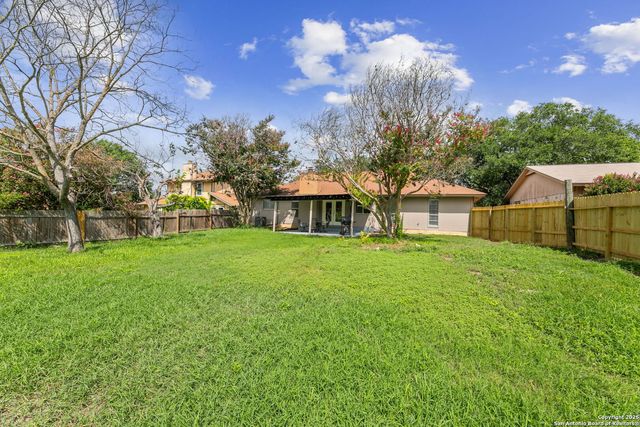 9534 Chelmsford, San Antonio, TX 78239