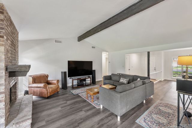 9534 Chelmsford, San Antonio, TX 78239
