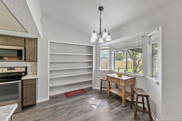 9534 Chelmsford, San Antonio, TX 78239