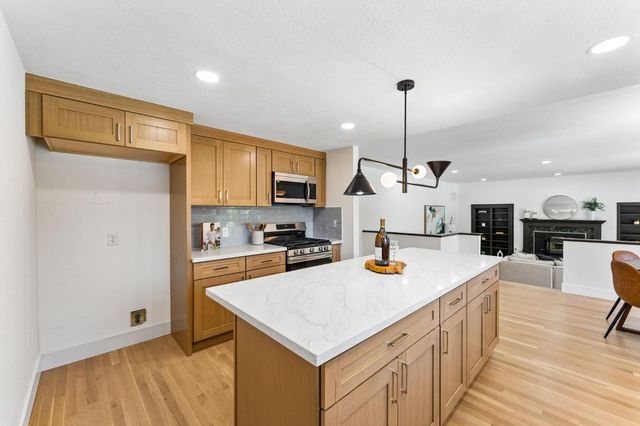 7 Chicory Bend Ct, Sacramento, CA 95831