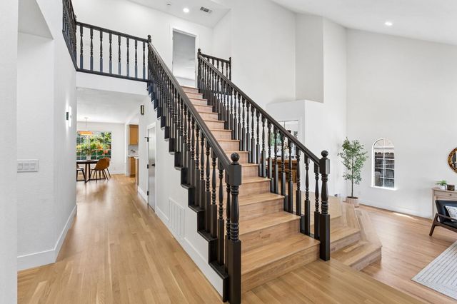7 Chicory Bend Ct, Sacramento, CA 95831