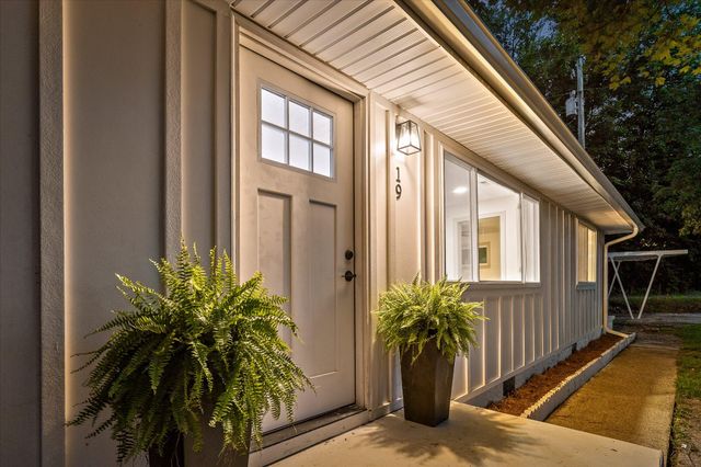 19 Shuler Lane, Rossville, GA 30741