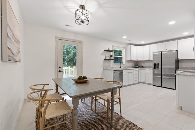 19 Shuler Lane, Rossville, GA 30741