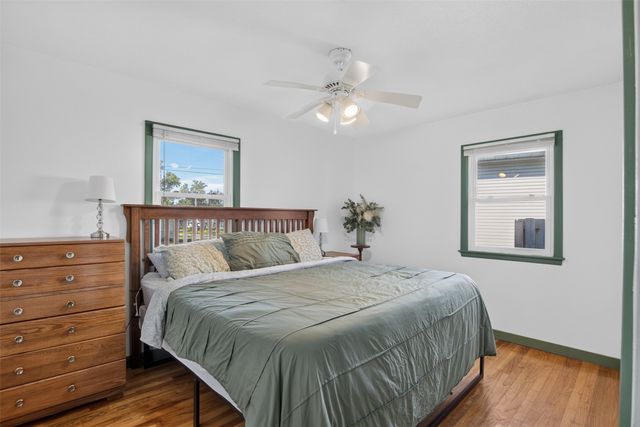1404 N 9th Ave Place E, Newton, IA 50208