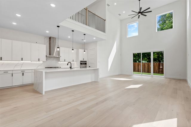 623 Parkview Avenue, Dallas, TX 75223