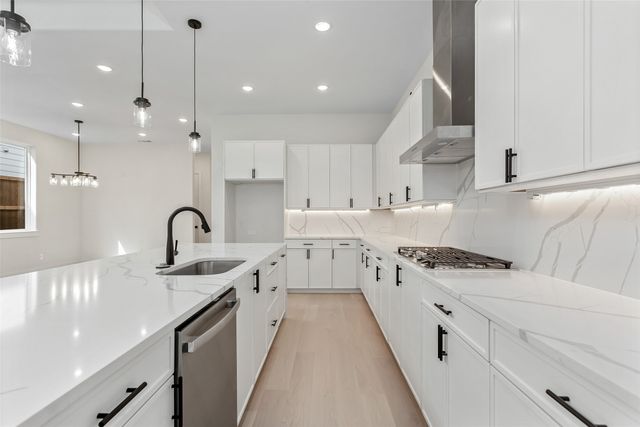 623 Parkview Avenue, Dallas, TX 75223